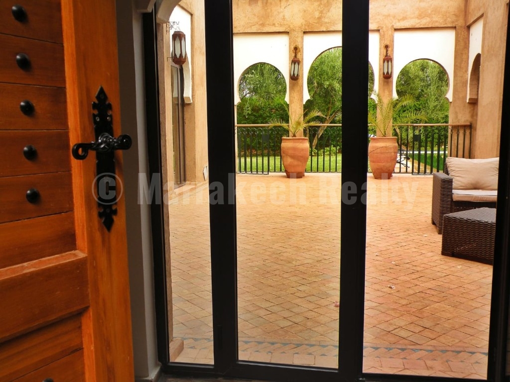 Pleasant 4 bedroom villa for rent long term 20 minutes from Marrakech