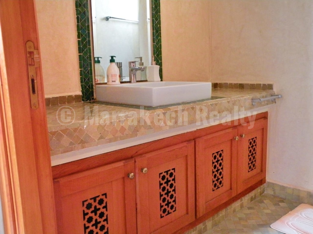 Pleasant 4 bedroom villa for rent long term 20 minutes from Marrakech