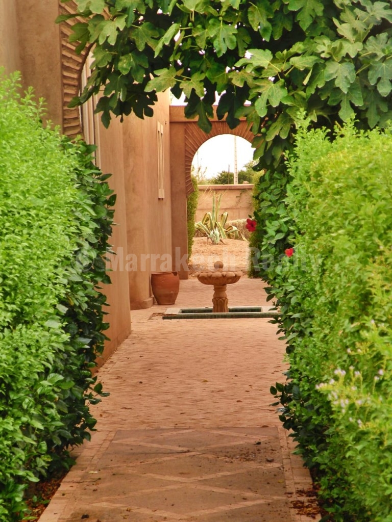 Pleasant 4 bedroom villa for rent long term 20 minutes from Marrakech