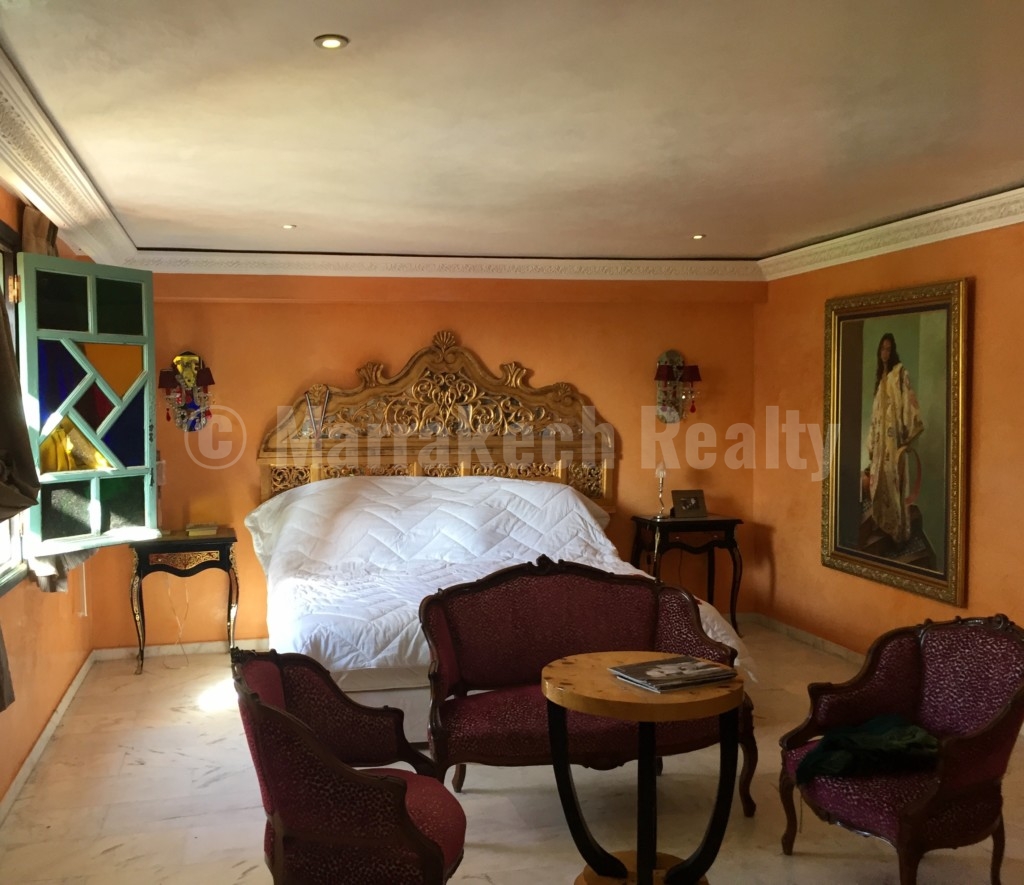 Imposante villa sur un hectare à vendre à proximité de Marrakech