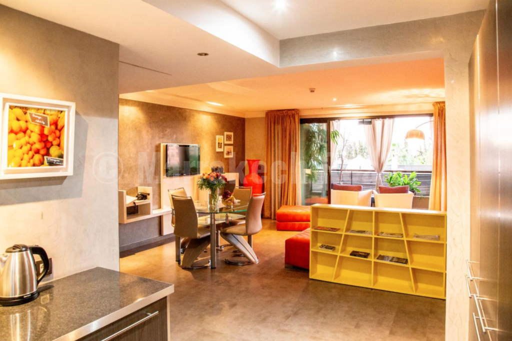 Attractive 2 bedroom apartment with terrace for rent in downtown Marrakech