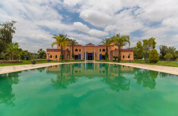 Imposante villa sur un hectare à vendre à proximité de Marrakech