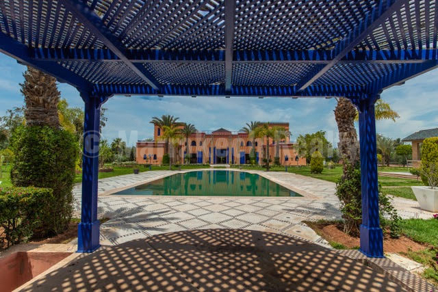 Imposante villa sur un hectare à vendre à proximité de Marrakech