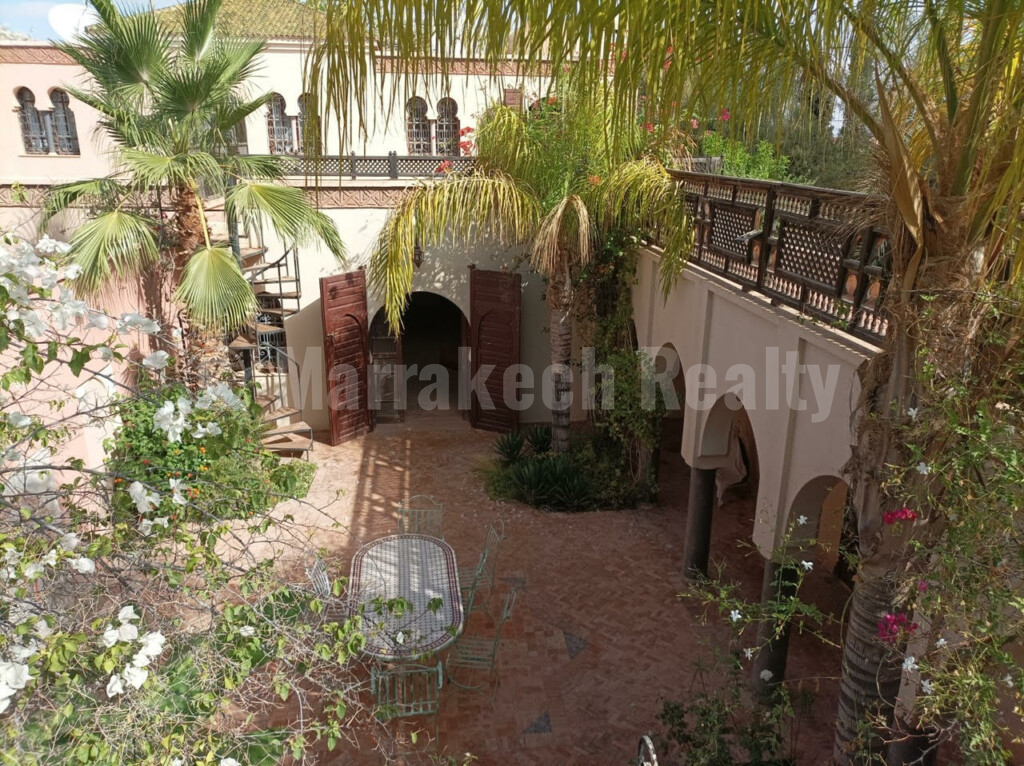 3 bedroom Villa-Riad for sale in a lovely gated community close to Marrakech