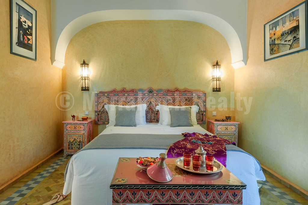 Luxury 15 room Boutique-Villa in the Palmeraie seeks new owners