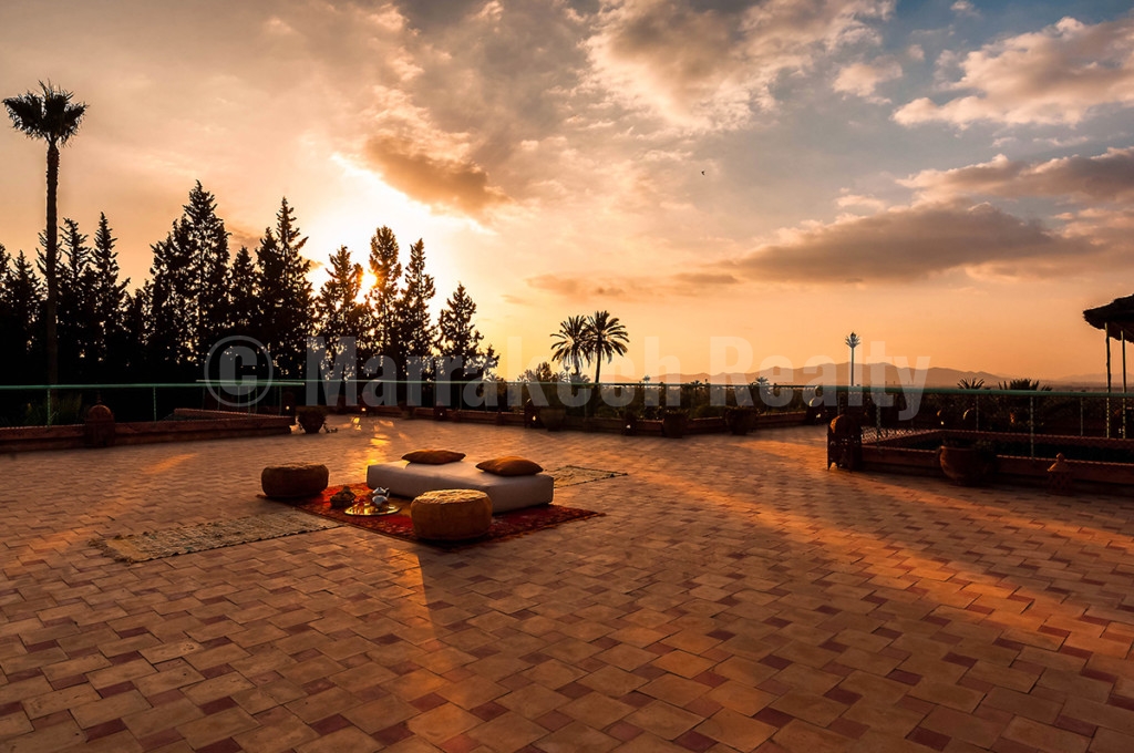 Luxury 15 room Boutique-Villa in the Palmeraie seeks new owners