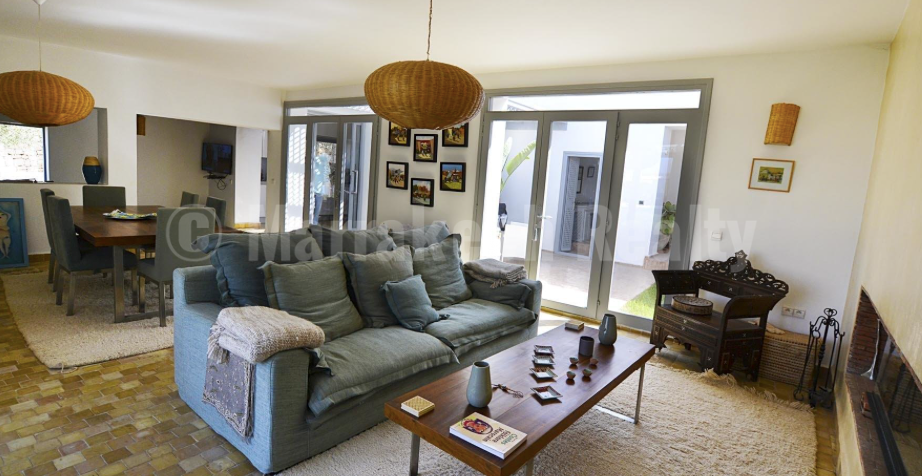 Attractive modern 4 bedroom villa close to Essaouira just up for sale