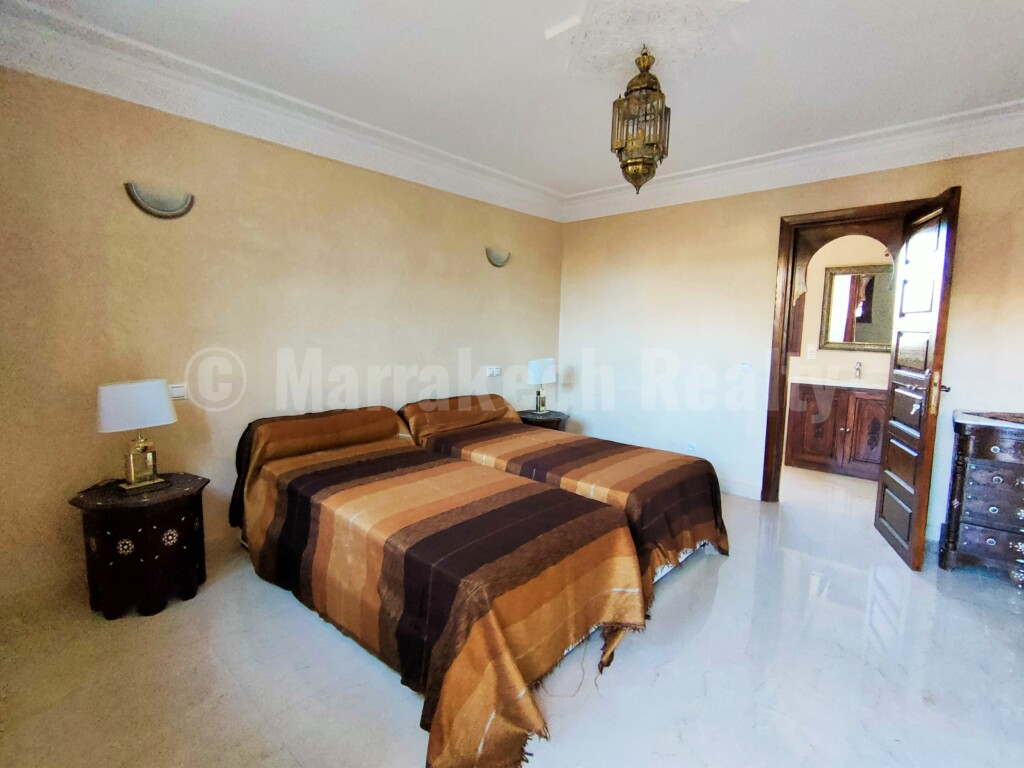 Villa meublé de 5 chambres à louer dans un petit domaine sécurisé