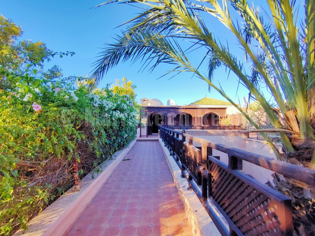 Villa meublé de 5 chambres à louer dans un petit domaine sécurisé