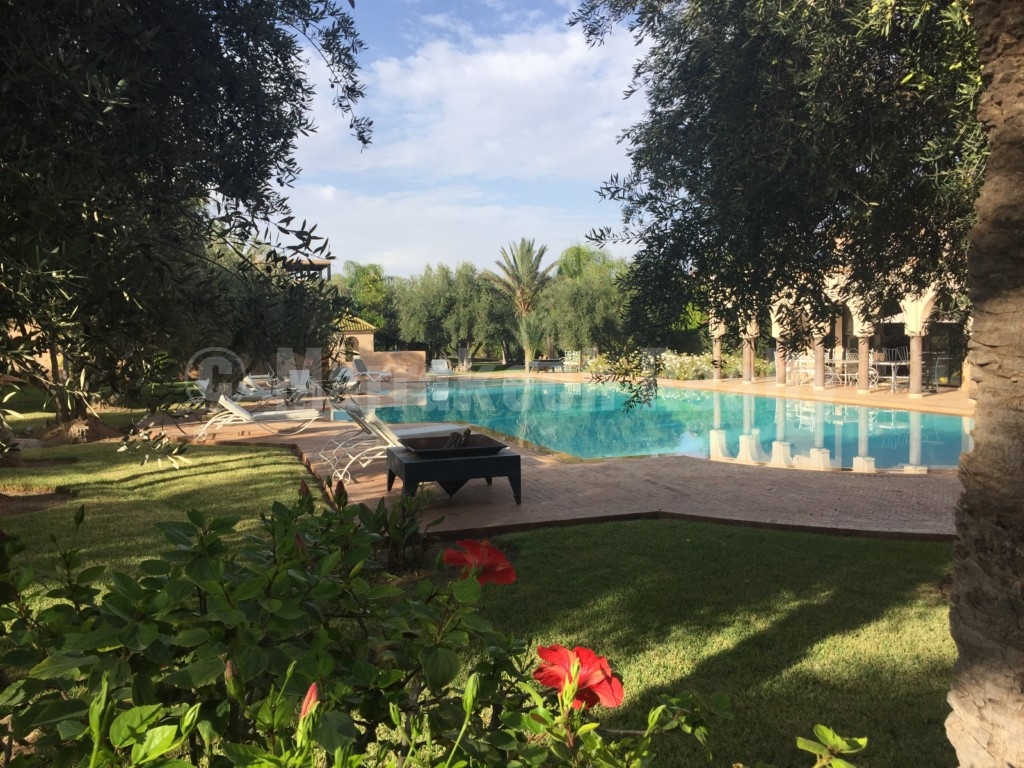 Villa meublé de 5 chambres à louer dans un petit domaine sécurisé