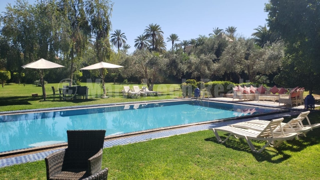 Standout traditionnal 4 bedroom villa for rent long and short term in the Palmeraie area