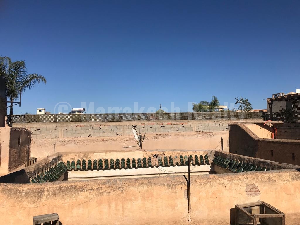 Ancient Riad to renovate with prime location : great potential