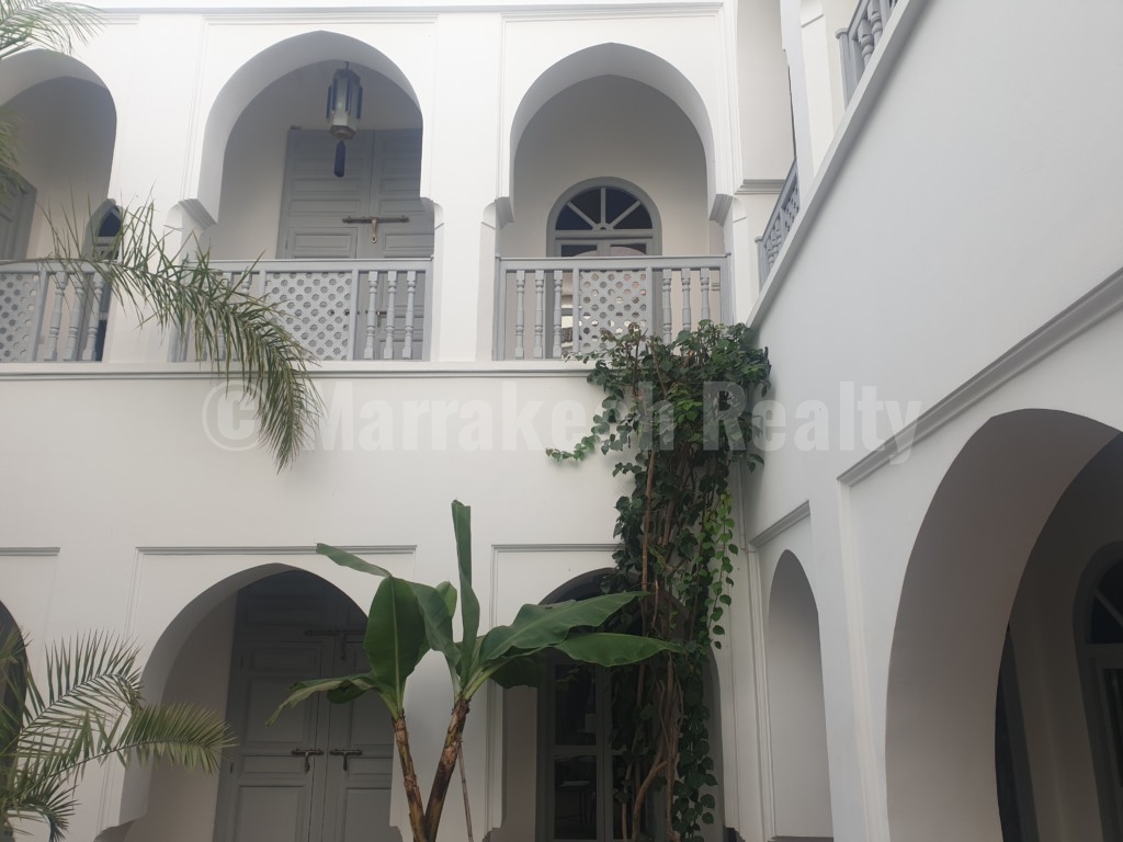 Pristine 5 bedroom Boutique-Riad with prime location : just listed