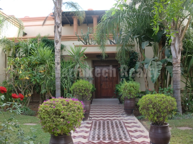 Long term rental: this standout villa in a golf domain