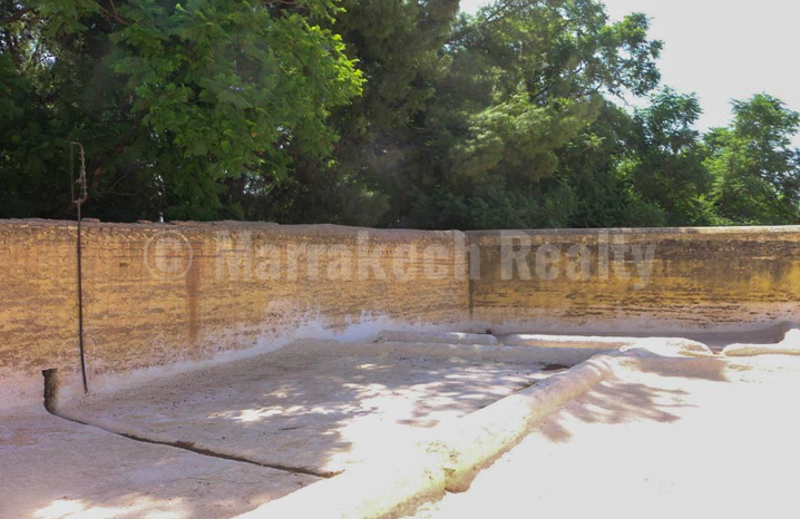 Superbe Riad titré à marrakech en partie rénové : super potentiel !