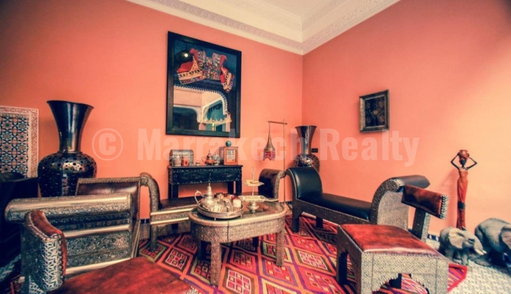 Large 26 bedroom Guest-House Riad seeks new owner