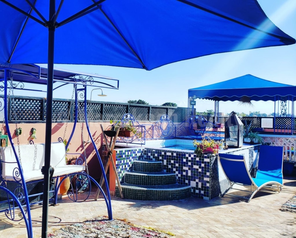 Large 26 bedroom Guest-House Riad seeks new owner