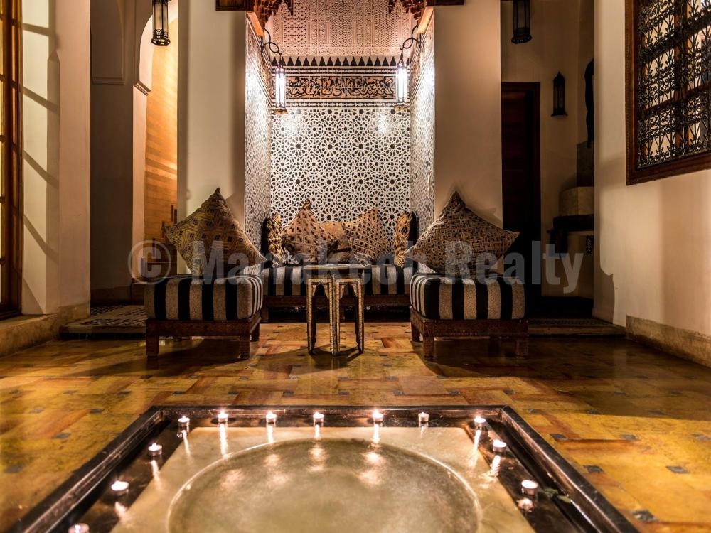 Elégant Riad de 4 suites avec superbe emplacement