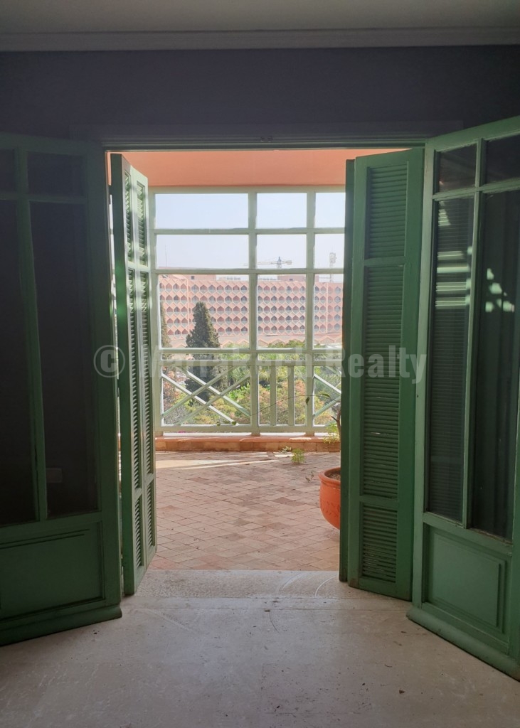 Beautiful two bedroom apartment in Hivernage.