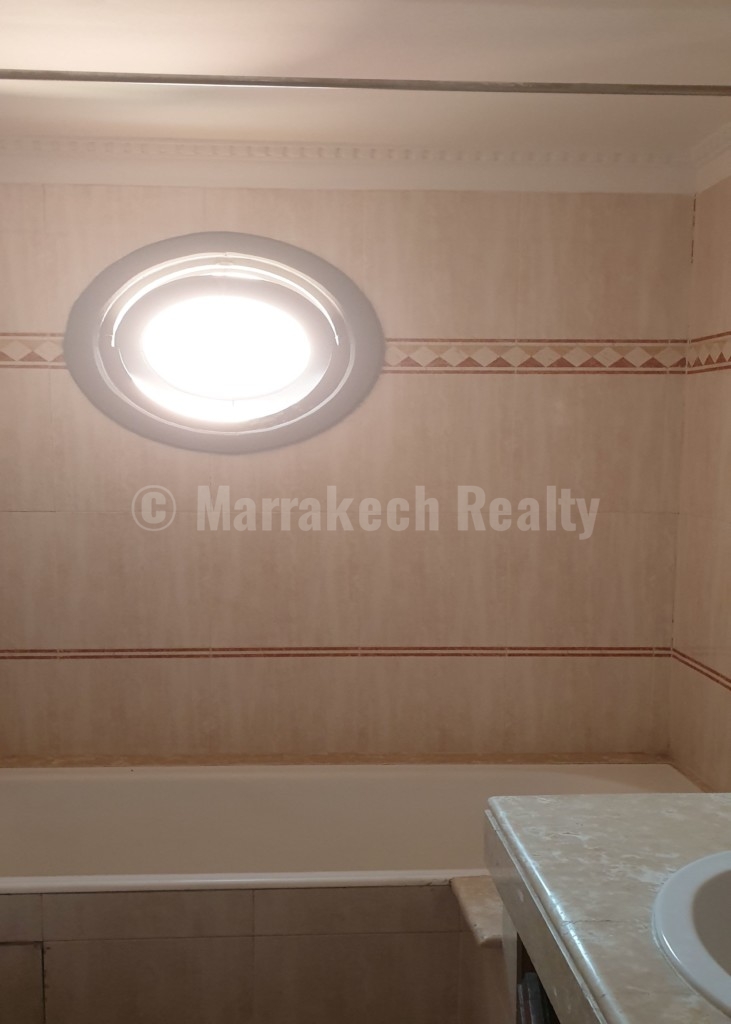 Beautiful two bedroom apartment in Hivernage.