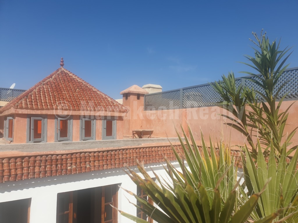 Elégant Riad de 4 suites avec superbe emplacement