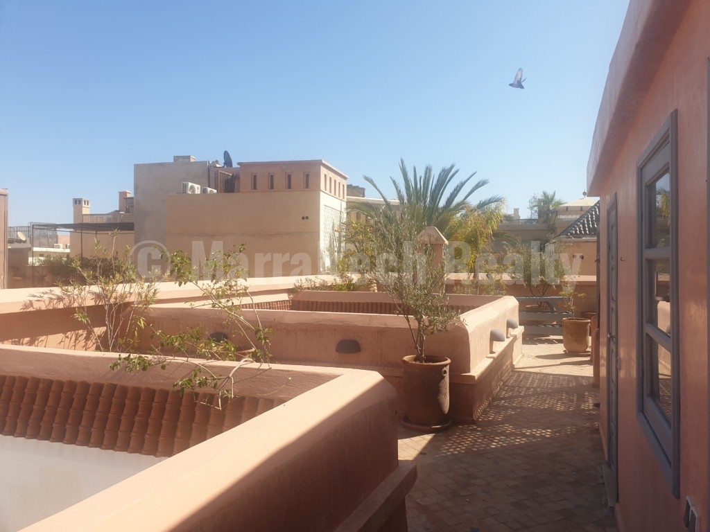 Elégant Riad de 4 suites avec superbe emplacement
