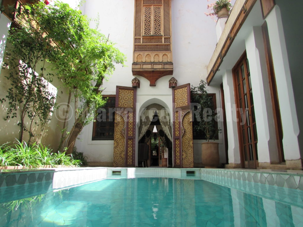 Elégant Riad de 4 suites avec superbe emplacement