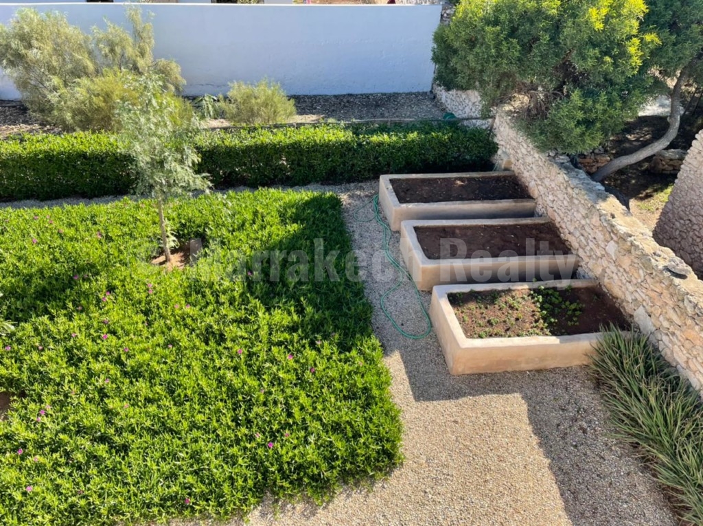 Lovely modern 2 bedroom house for sale 8 km from Essaouira