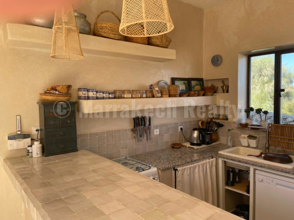 Lovely modern 2 bedroom house for sale 8 km from Essaouira