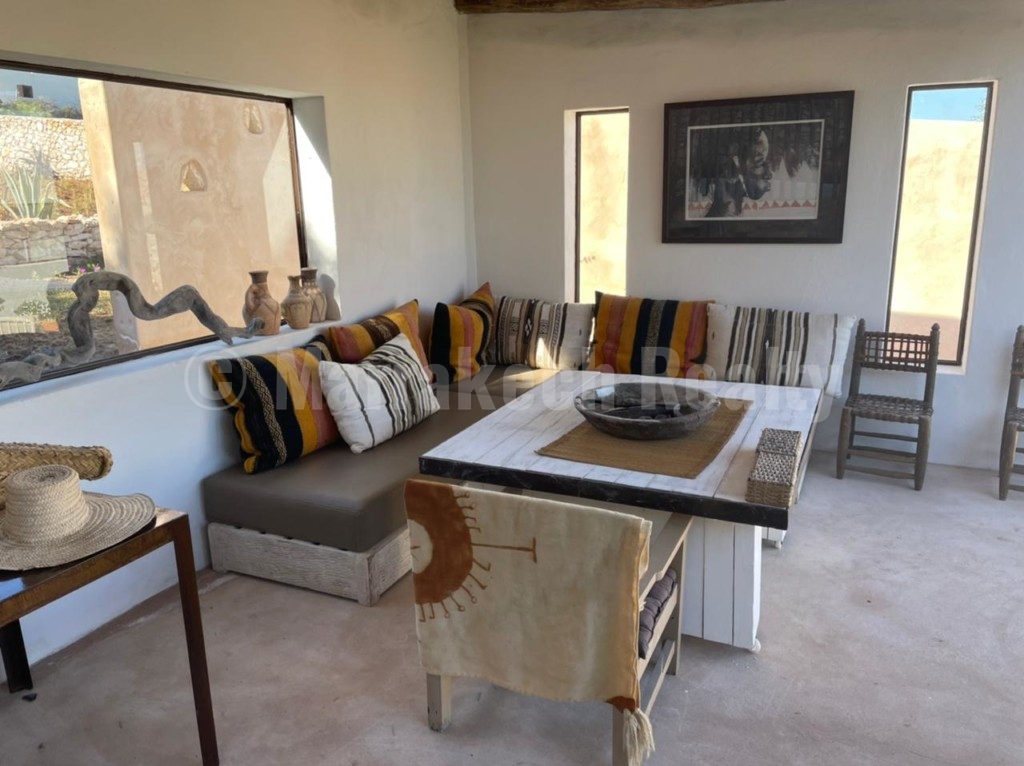 Lovely modern 2 bedroom house for sale 8 km from Essaouira