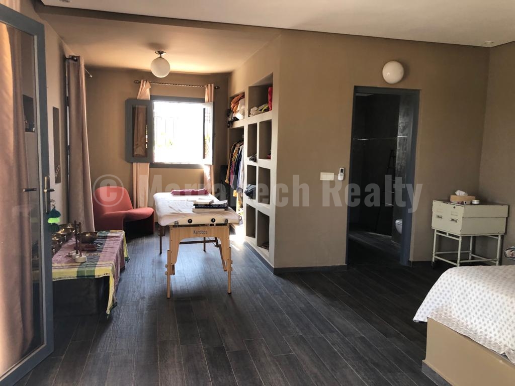 Sweet 3 bedroom house located 12 km from downtown Marrakech