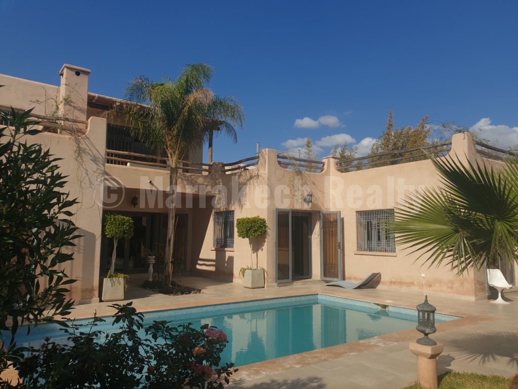 Sweet 3 bedroom house located 12 km from downtown Marrakech