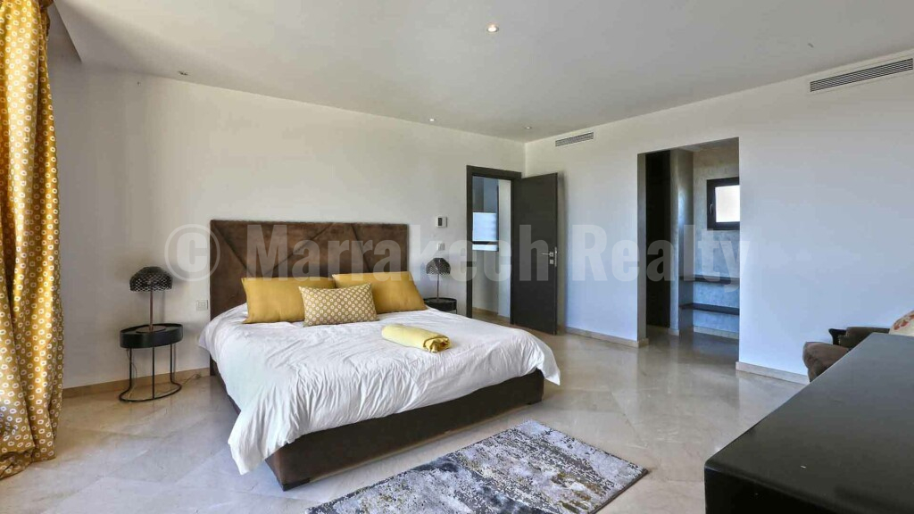 Belle villa de 3 chambres à vendre dans un domaine golfique