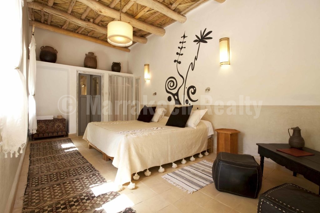 Berber style 12 bedroom Ecolodge for sale in the Atlas mountains