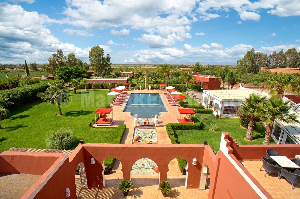 13 bedroom Guest-House for sale close to Marrakech