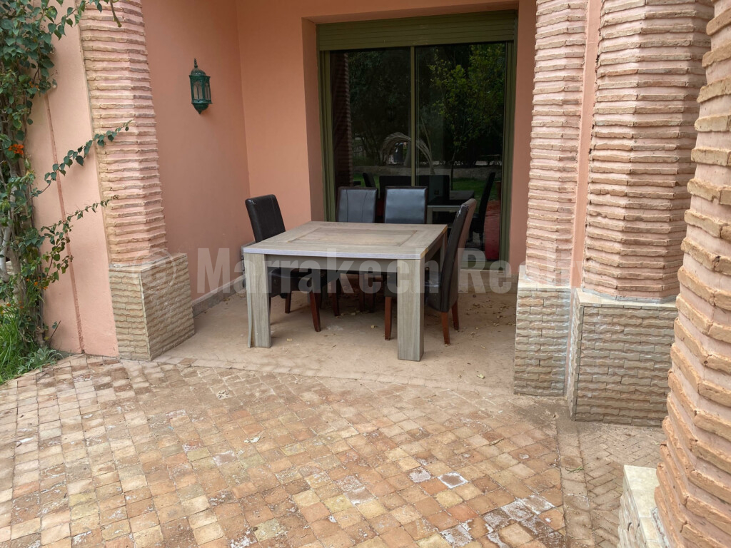 Bel appartement avec terrasse en Palmeraie de Marrakech
