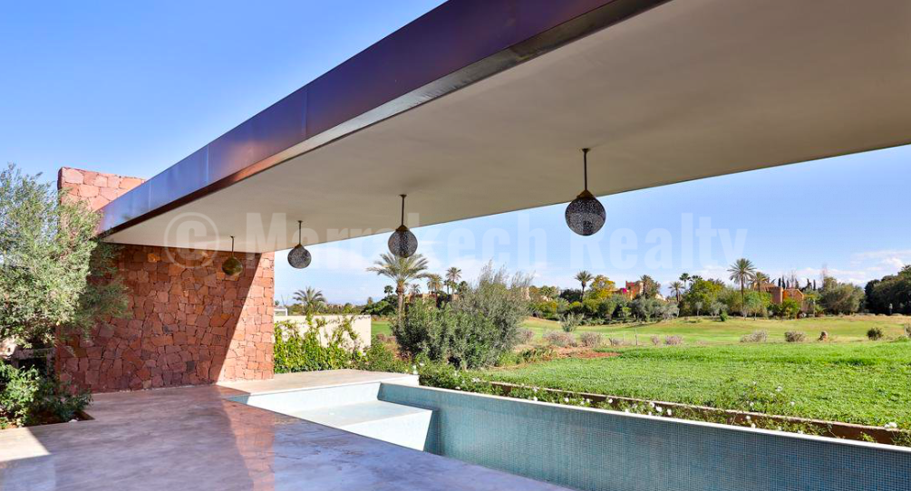 Belle villa contemporaine en première ligne sur golf