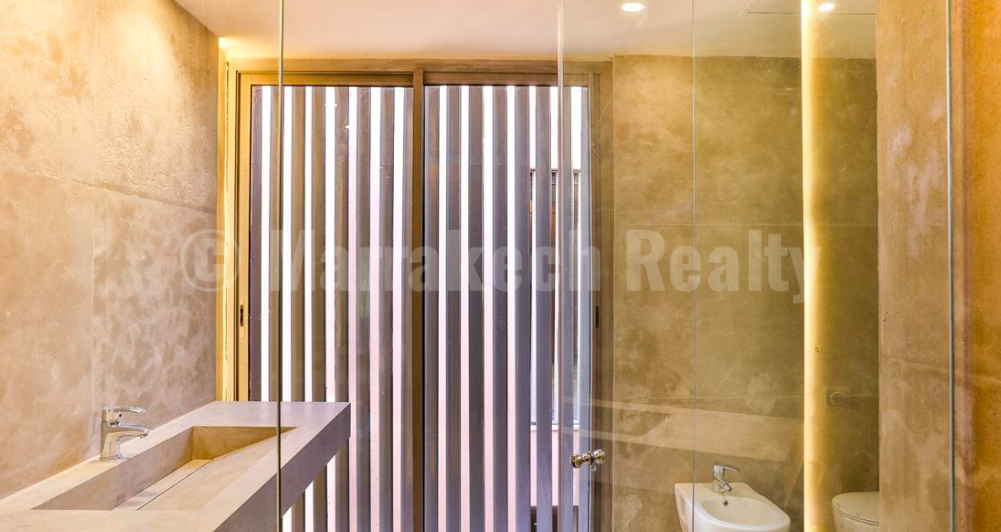 Belle villa contemporaine en première ligne sur golf