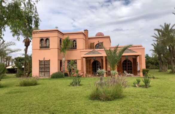 Belle villa à vendre en palmeraie de Marrakech