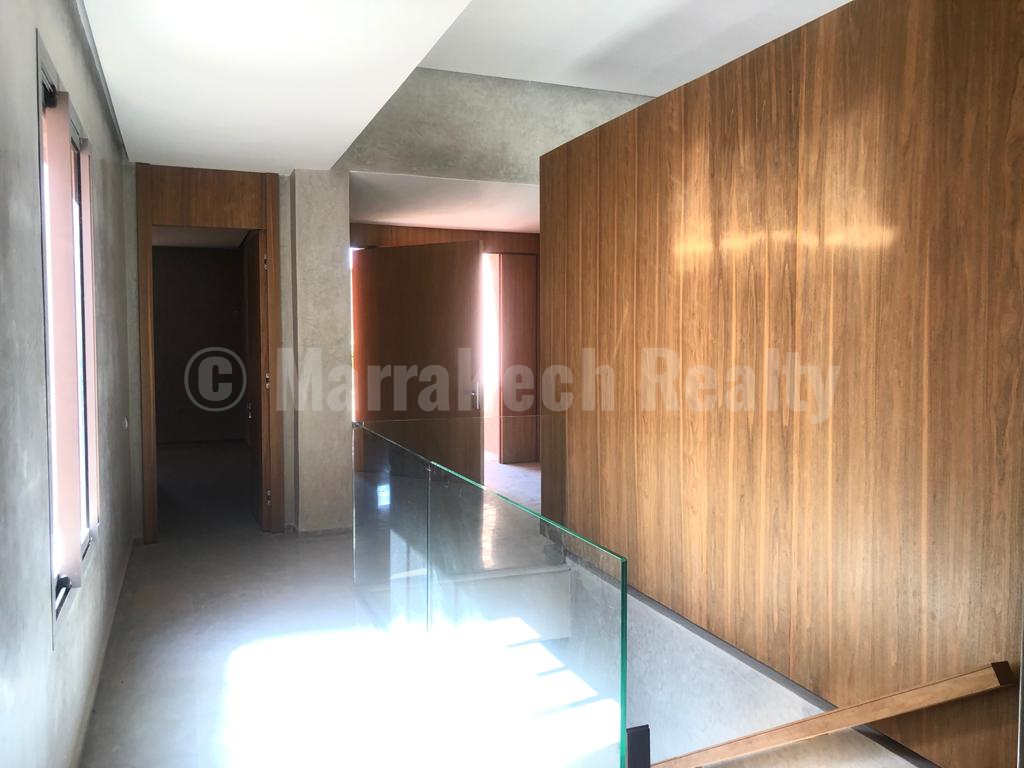 Belle villa contemporaine en première ligne sur golf