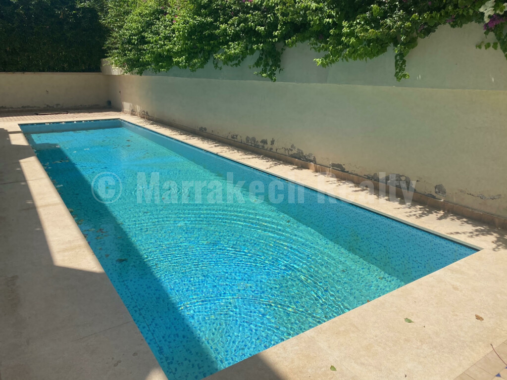 Standout 4 bedroom villa for rent in a gated community with golf course