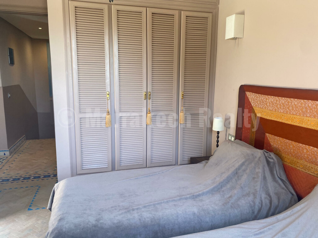 Standout 3 bedroom villa for rent in a gated community