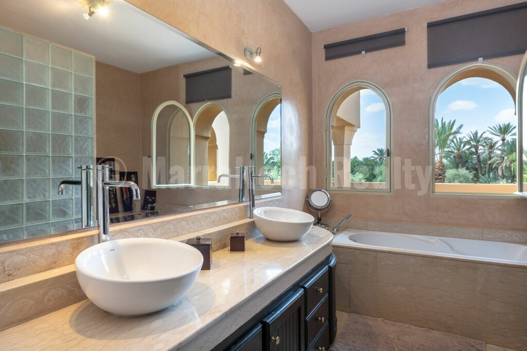 Superbe villa à vendre en Palmeraie de Marrakech