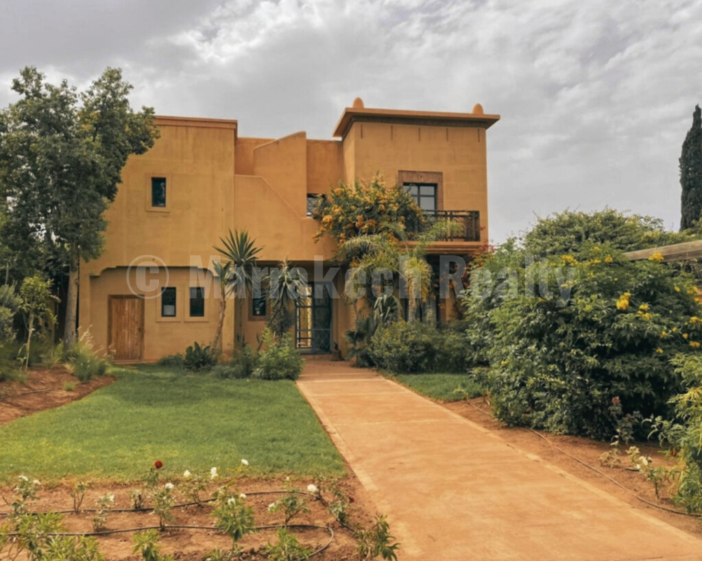 Standout 3 bedroom villa in a golf resort close to Marrakech