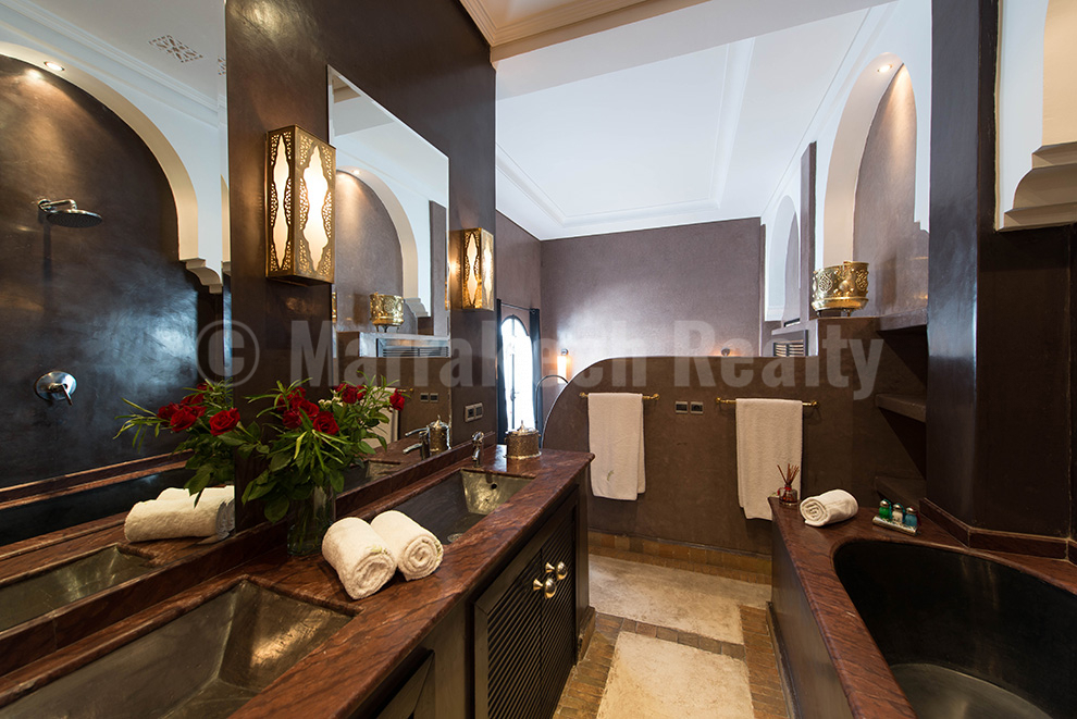 Beau Riad Maison d’Hôtes de 6 chambres avec piscine chauffée et spa