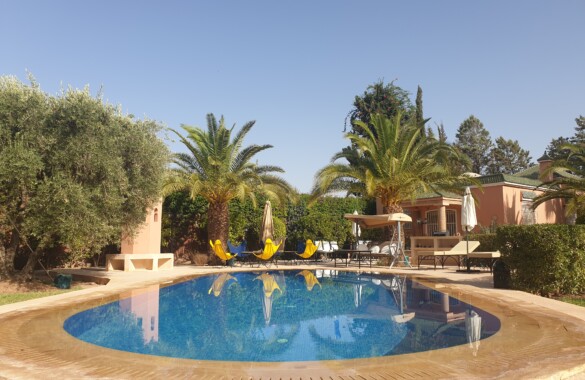 Traditional property on 1 hectare for sale close to Marrakech