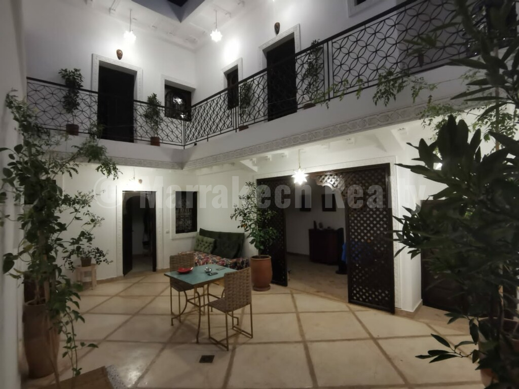 Charmant Riad rénové de 4 chambres idéalement situé