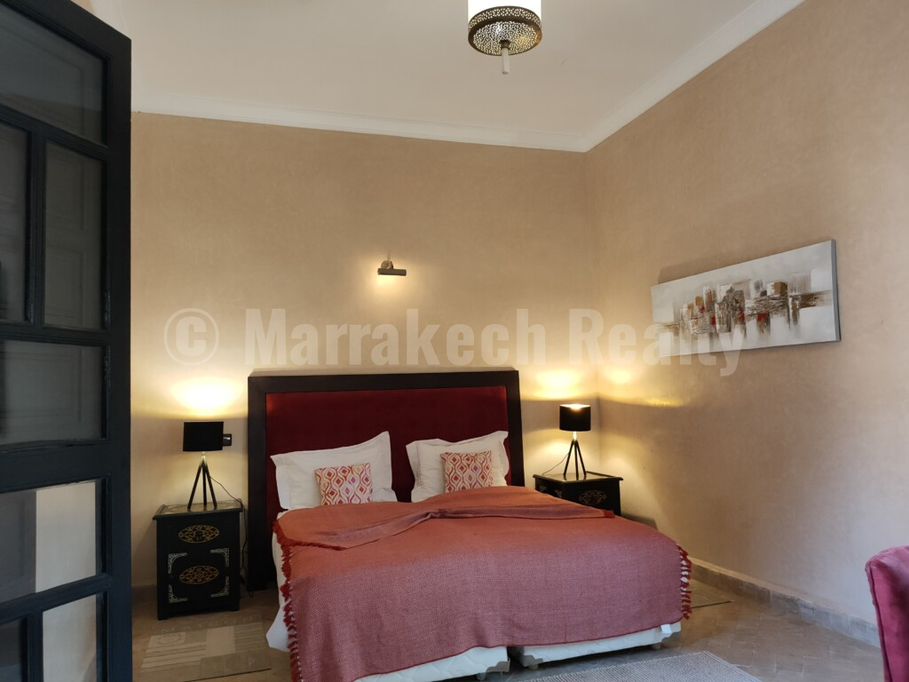 Villa Riad pool of 3 bedrooms nested in a very pretty domain close to the schools of Marrakech