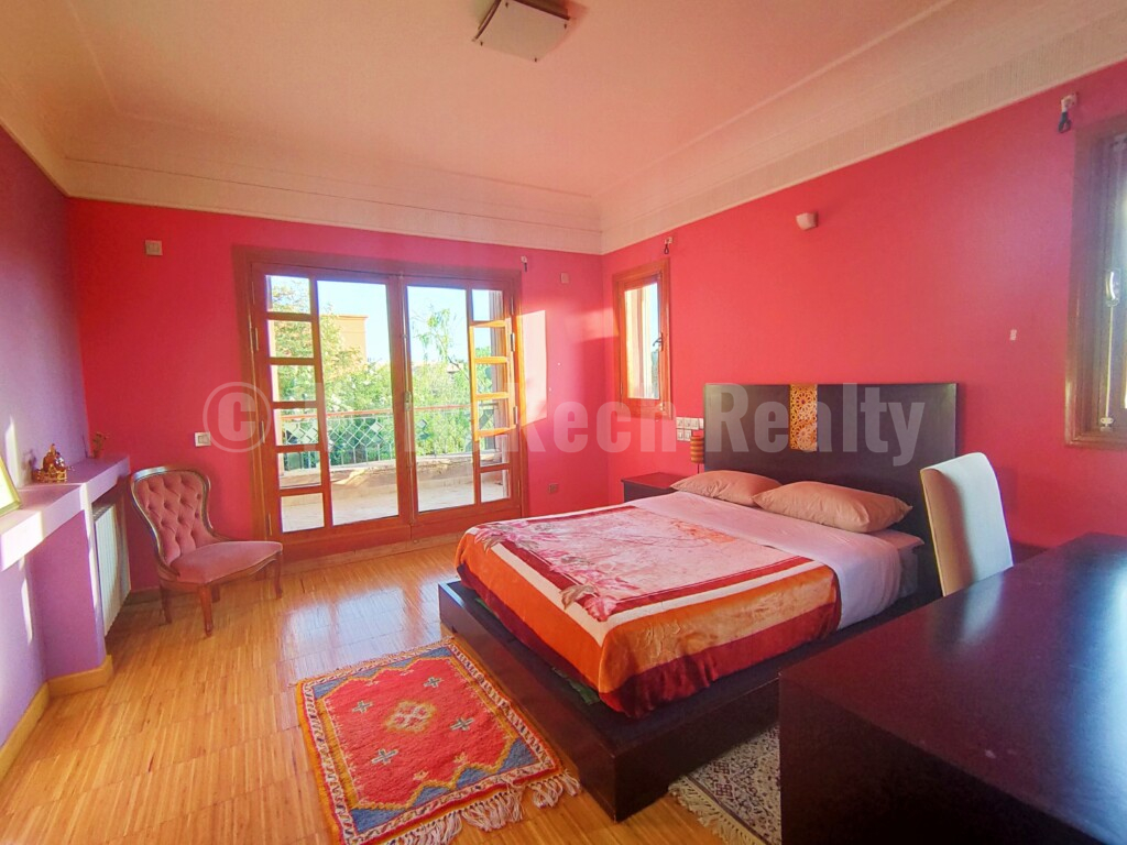 Standout 4 bedroom villa for long term rental