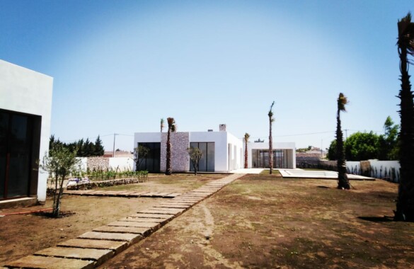 Standout contemporary 4 bedroom house a mere 7 km from Essaouira
